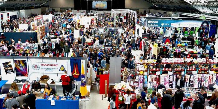 6 Awesome Nerdy Conventions Every Geek Should Attend at Least Once