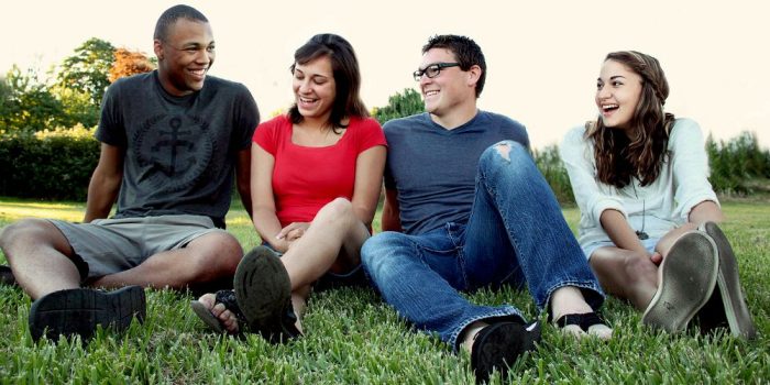 How to Find Nerdy Friends: 6 Ways to Meet New People