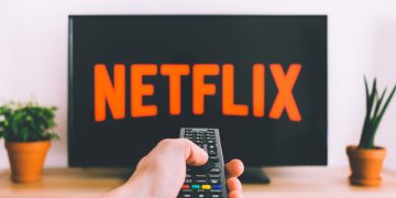 WhatNerd's July 2019 Giveaway: $100 Netflix Gift Card