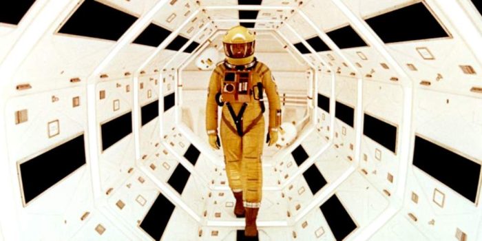 most-important-classic-movies-of-all-time-2001-a-space-odyssey-featured-700x350.jpg