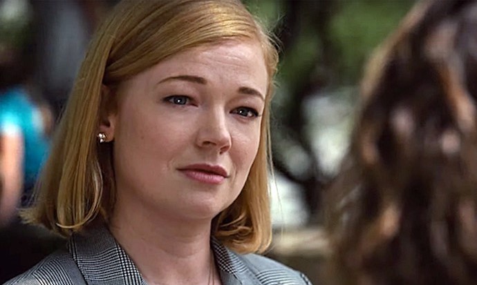 Sarah roy. Актриса Шив Рой. Sarah Snook succession.