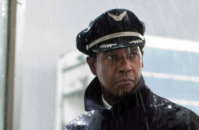 The 12 Best Movies About Planes and Aviation  Ranked - 80