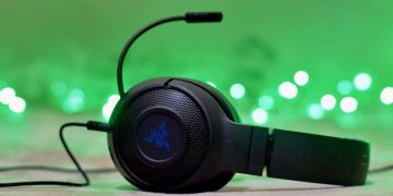 Why Don’t Gamers Use In-Game Mic Voice Chat? 5 Reasons
