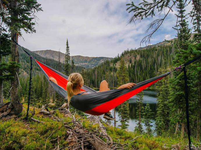 5 Reasons to Add a Hammock to Your Backyard This Summer - 93