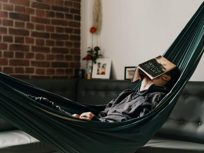 5 Reasons to Add a Hammock to Your Backyard This Summer - 4