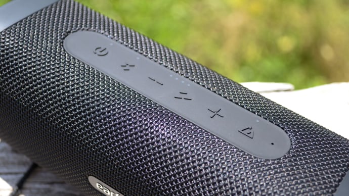 EarFun UBOOM L Review  A Budget Bluetooth Speaker for Everyone - 99