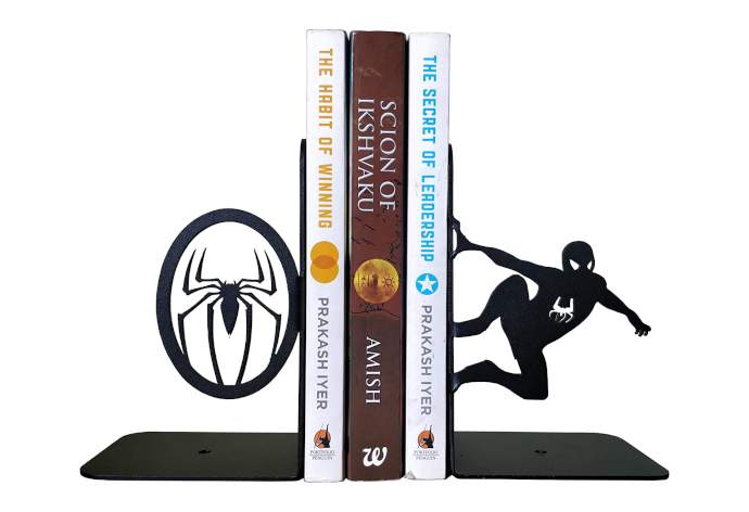 The 13 Best Geeky Bookends for Your Fantasy  Sci Fi  or Anime Bookshelf - 33