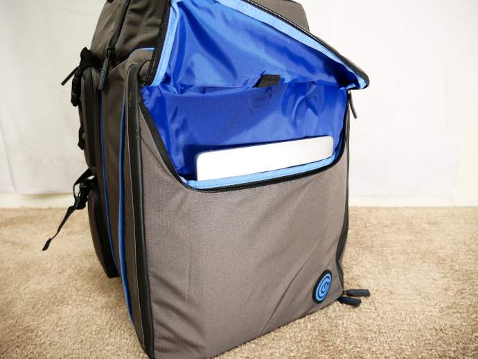 GeekOn Ultimate Board Game Backpack Review - 43