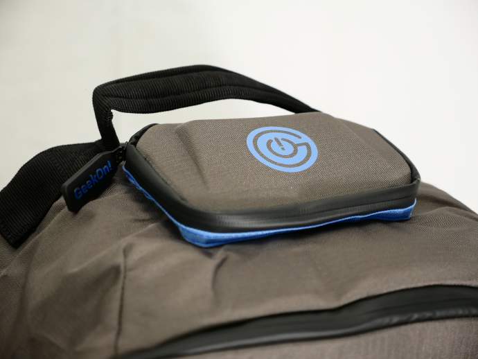 GeekOn Ultimate Board Game Backpack Review - 94