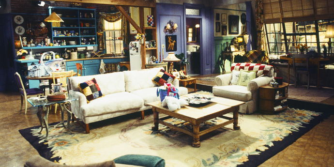 8 Iconic TV Shows Where the Setting Feels Like a Character - 93